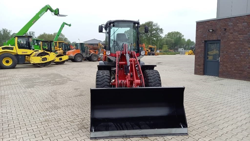 Wheel loader Yanmar V 80-5 Advance
