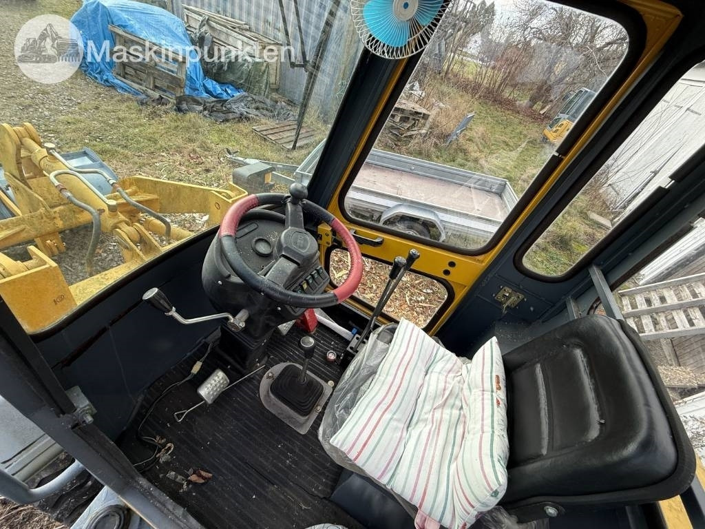 Wheel loader Yonqui Hjullastare