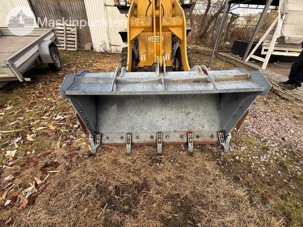 Wheel loader Yonqui Hjullastare