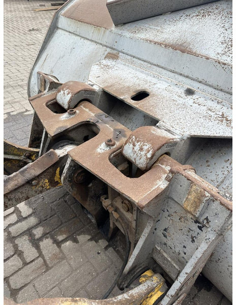 Wheel loader shovel WA270 8 - Gebruikt