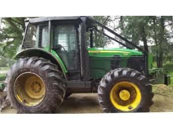 Forestry tractor John Deere 7430: picture 1