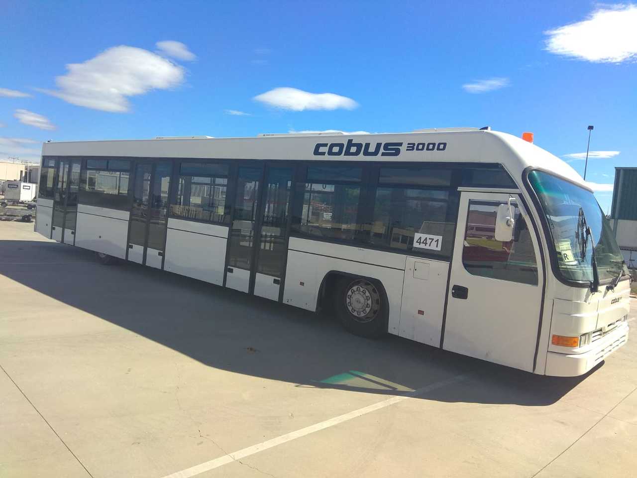 Airport bus Contrac Cobus 3000: picture 3