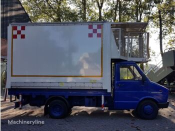 Ground support equipment, Truck IVECO Catering truck: picture 1