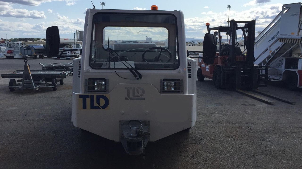 Pushback tractor TLD TMX150-9: picture 4