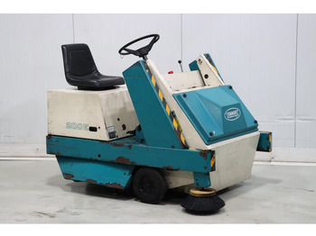 Industrial sweeper TENNANT 200E