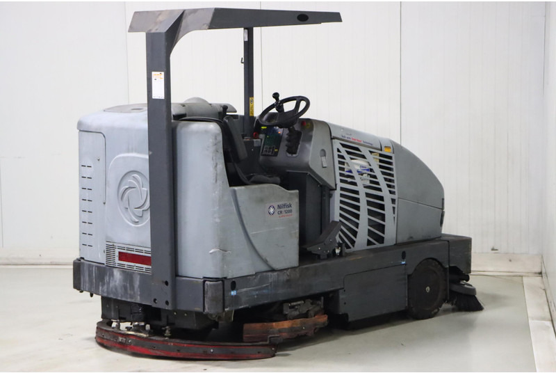 Scrubber dryer Nilfisk CR1200