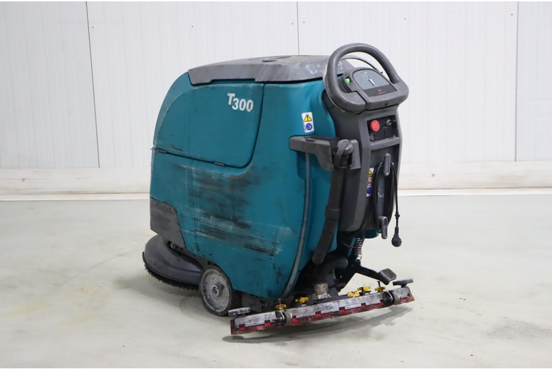Scrubber dryer TENNANT T300