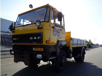 Flatbed lastebil DAF FAV 1800 DT 320