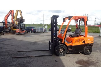 4-wheel front forklift Hyster H 3.0 FT----TRIPLE// FREELIFT---