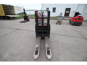 BT SWE120L/140L/200D/Staxio  - Forklift: picture 3