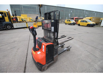 BT SWE120L/140L/200D/Staxio  - Forklift: picture 4