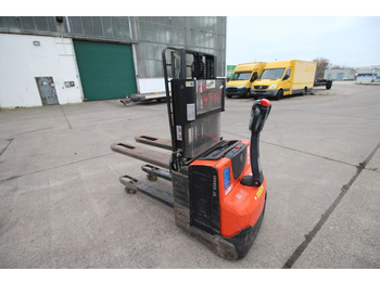 BT SWE120L/140L/200D/Staxio  - Forklift: picture 5