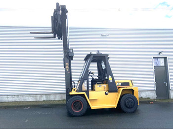 Forklift CATERPILLAR: picture 1