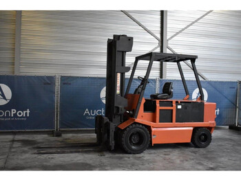 Electric forklift Carer R70: picture 1