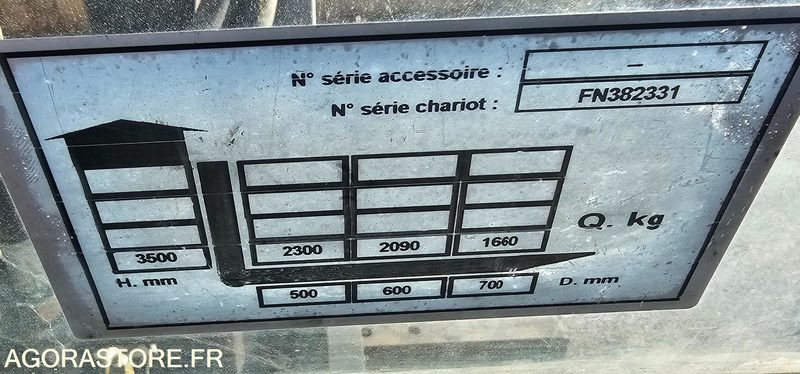 Material handling equipment Chariot élévateur Jungheinrich 2.5T