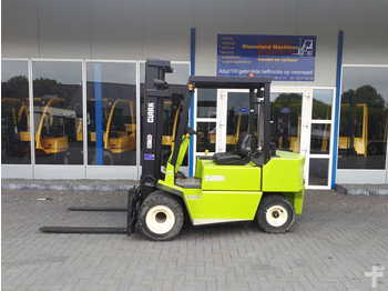 Forklift Clark CDP30: picture 1