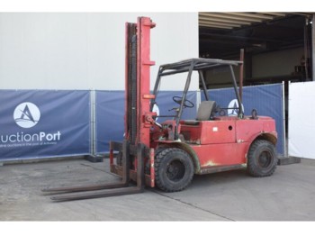 Diesel forklift Clark DCY110: picture 1