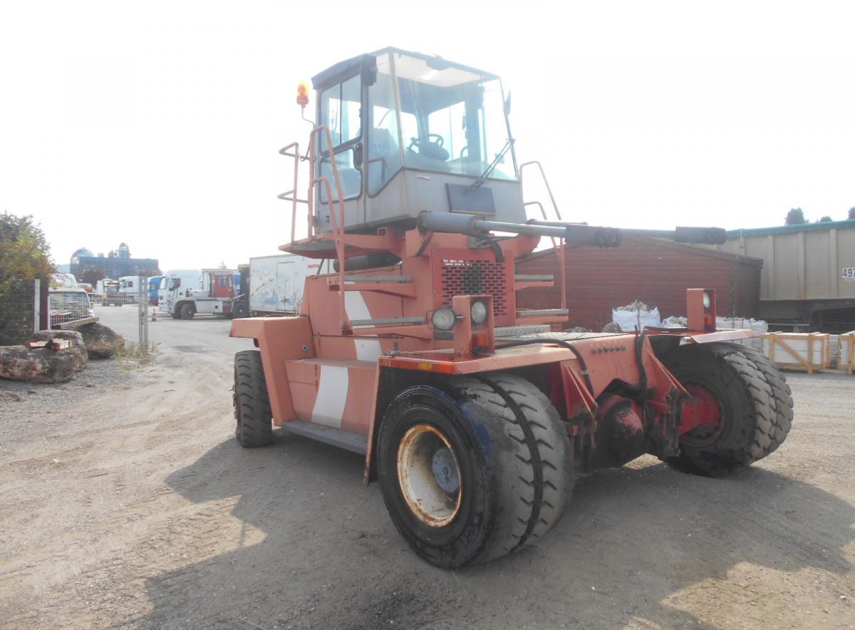 Container handler Kalmar DCD70