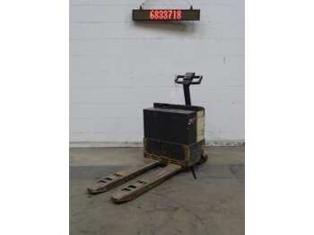 Pallet truck Crown 2.0GPW-33: picture 1