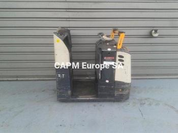 Tow tractor Crown TC3000: picture 1