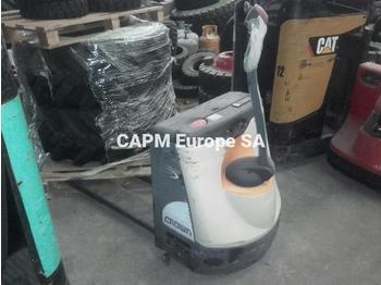 Pallet truck Crown WP2315: picture 1