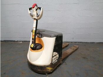 Pallet truck Crown WP3015-1.6: picture 1