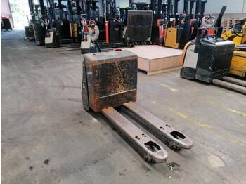 Pallet truck Crown WP3020: picture 1