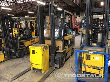 Forklift Daewoo B25S: picture 1