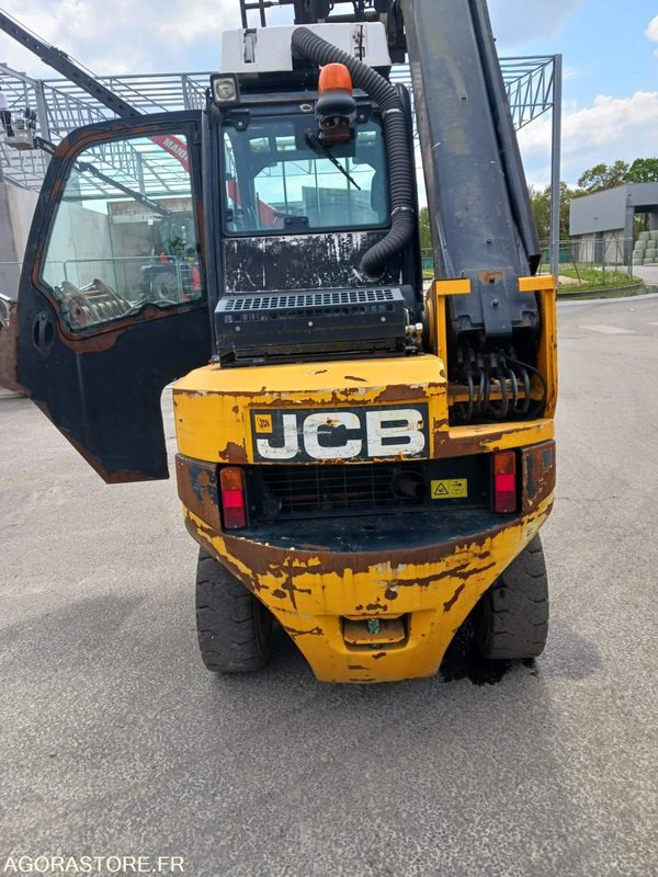 Diesel forklift CHARIOT ELEVATEUR