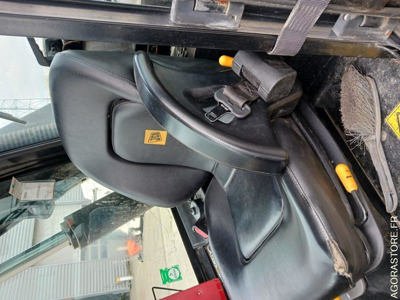 Diesel forklift CHARIOT ELEVATEUR