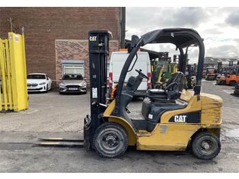 Diesel forklift Caterpillar DP20N