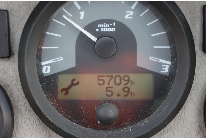 Diesel forklift KONECRANES 28-1200B