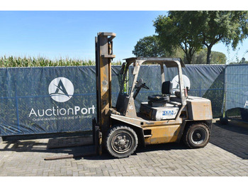 TCM FHD36Z8 - Diesel forklift