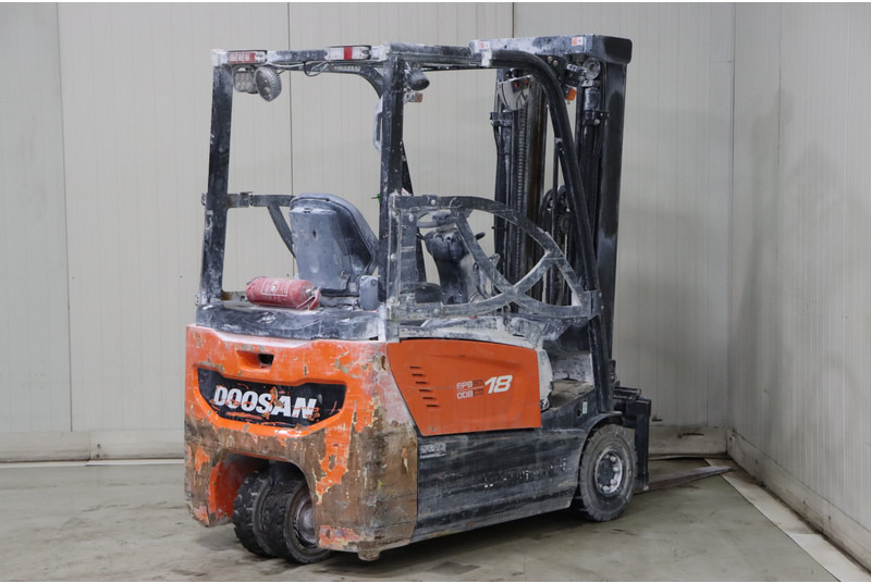 Electric forklift Doosan B18T-7