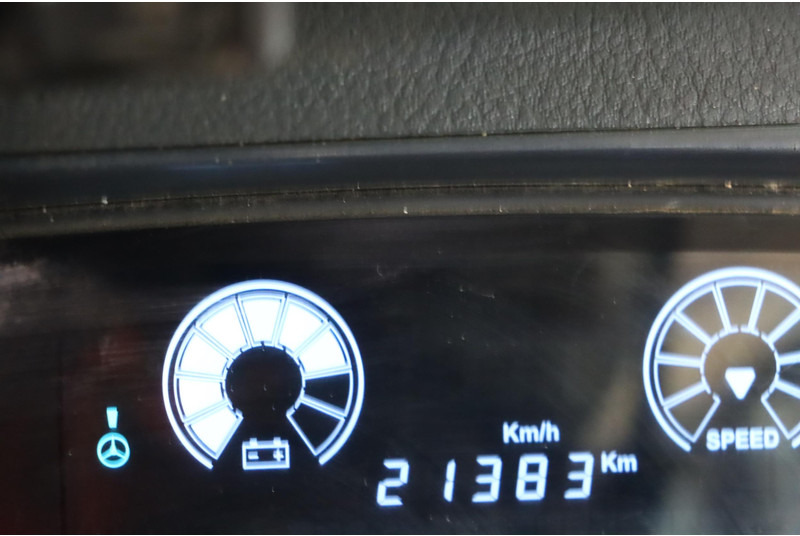 Electric forklift Doosan B35X-7