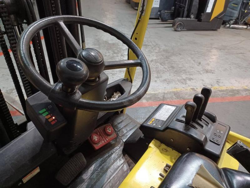 Electric forklift Hyster J1.80XMT