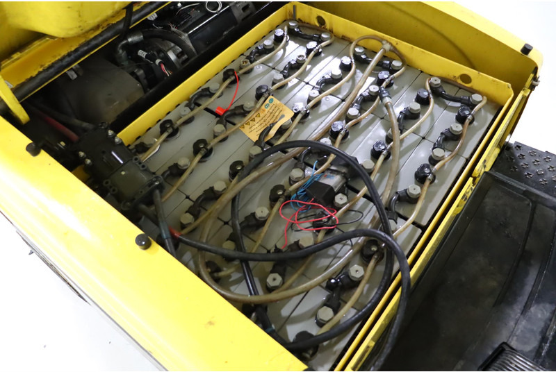 Electric forklift Hyster J1.8XNT