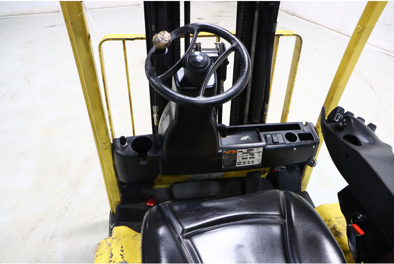 Electric forklift Hyster J1.8XNT