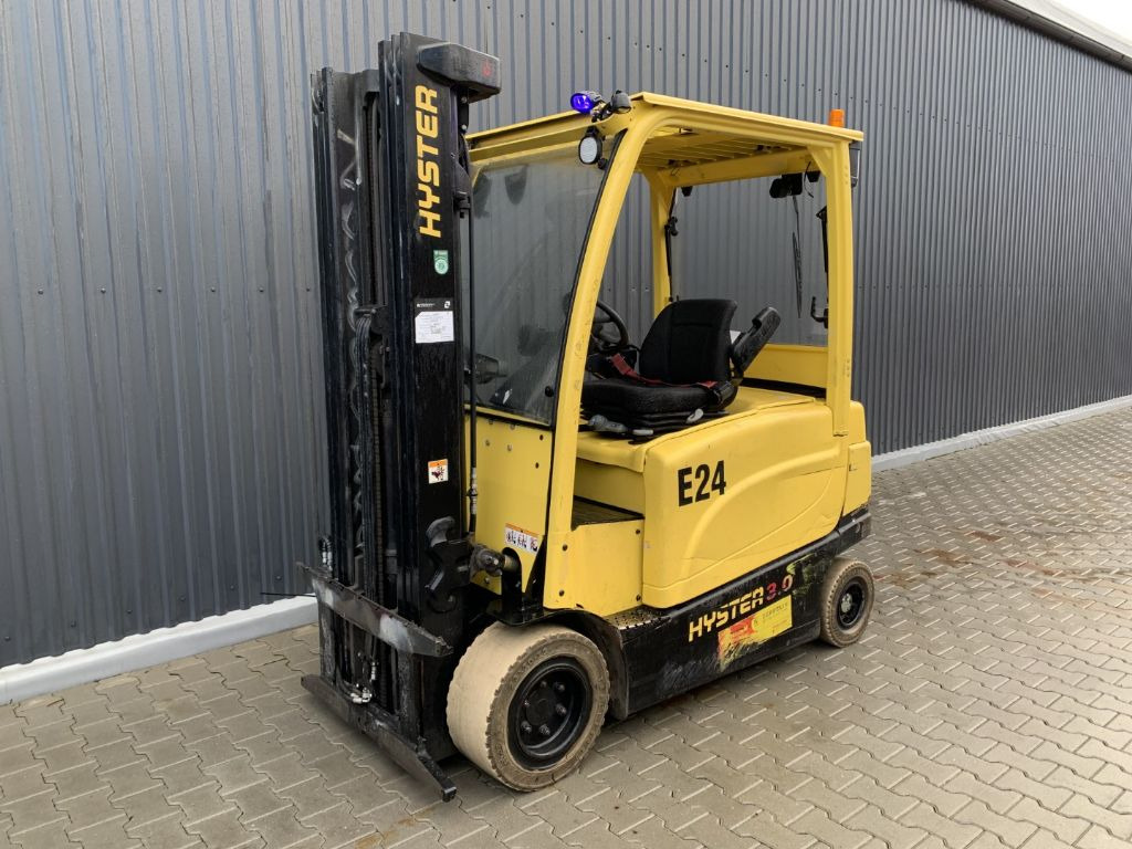 Electric forklift Hyster J3.0XN