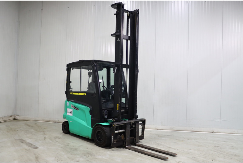 Electric forklift Mitsubishi FB30N
