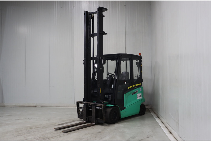 Electric forklift Mitsubishi FB30N