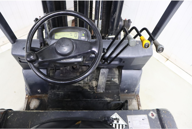 Electric forklift TCM FB25-7
