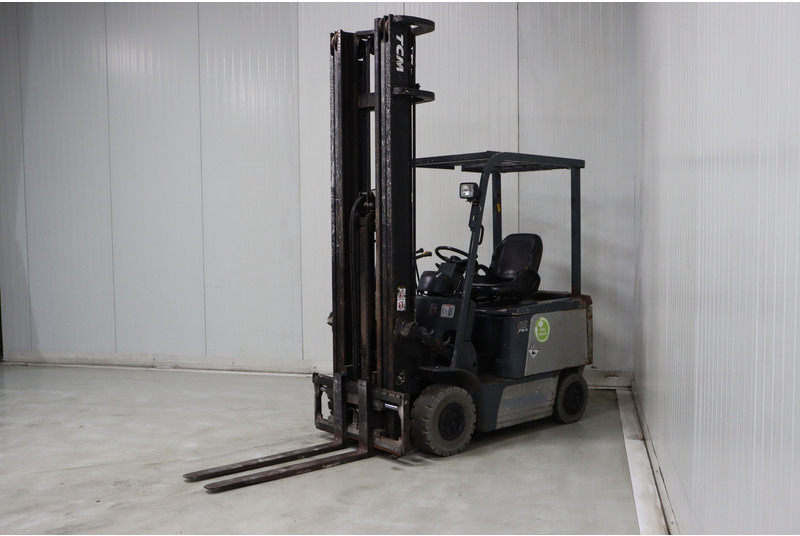 Electric forklift TCM FB25-7
