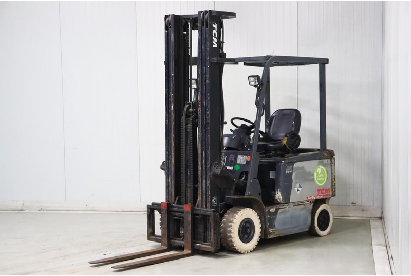 Electric forklift TCM FB25-7