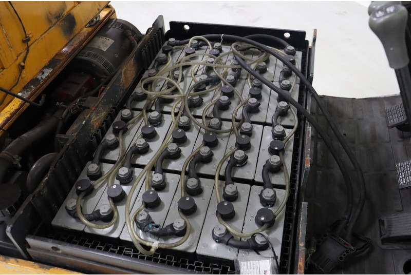 Electric forklift TCM FTB18