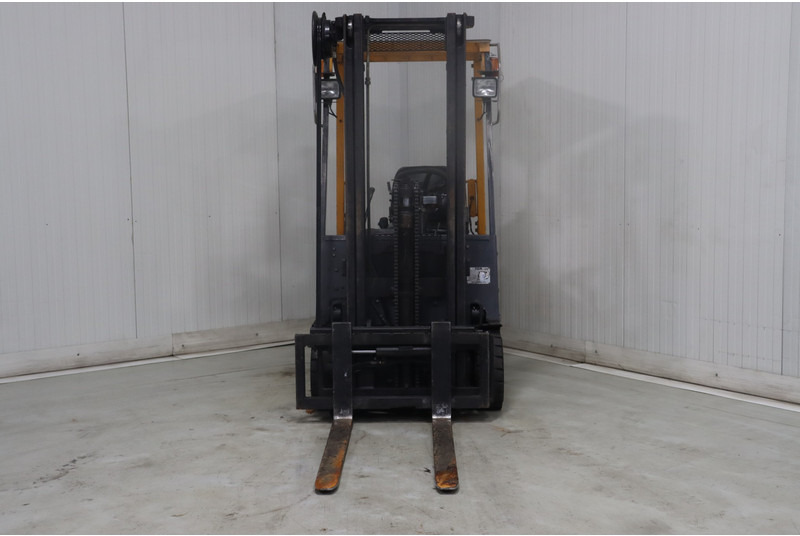 Electric forklift TCM FTB18