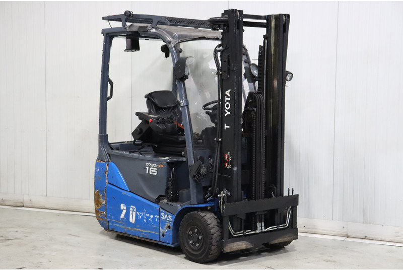 Electric forklift Toyota 8FBE16T