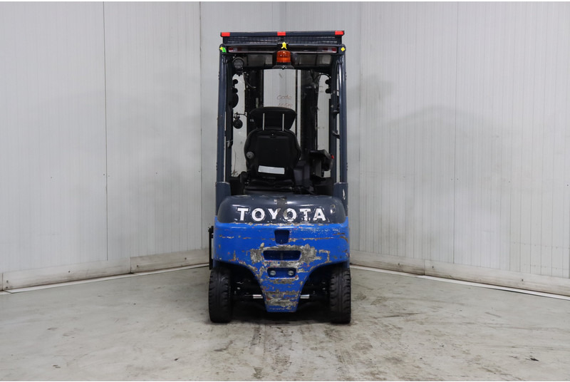 Electric forklift Toyota 8FBM20T