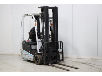Electric forklift UniCarriers A1N1L15Q