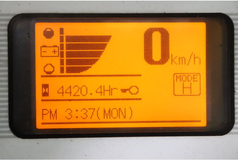 Electric forklift UniCarriers G1Q2L30H